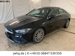 Nachtschwarz Gebraucht 2019 Mercedes CLA200 Coupé | 23.950 € (Guter Preis)