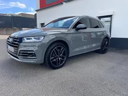 Grau Gebraucht 2020 Audi Q5 SUV | 34.900 € (Teuer)