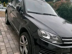 Schwarz Gebraucht 2012 VW Touareg R-line SUV | 16.500 € (Teuer)