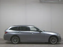Grau Gebraucht 2023 BMW 318 Shadowline Kombi | 20.980 € (Guter Preis)