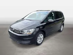 Deep black perleffekt Gebraucht 2024 VW Touran Comfortline Van / Kleinbus | 34.489 € (Fairer Preis)