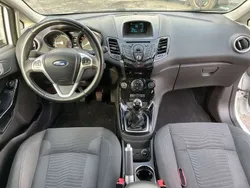 Weiß Gebraucht 2013 Ford Fiesta Titanium Kleinwagen | 4.200 € (Superpreis)