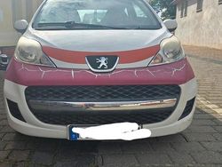 Weiß Gebraucht 2010 Peugeot 107 Kleinwagen | 1.600 € (Superpreis)