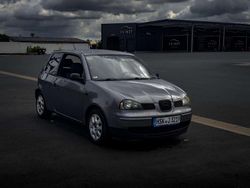 Grau Gebraucht 2002 Seat Arosa Kleinwagen | 1.100 € (Fairer Preis)