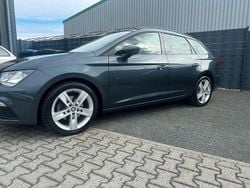 Grau Gebraucht 2020 Seat Leon ST FR Kombi | 16.000 € (Fairer Preis)