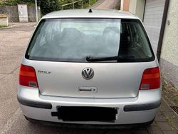 Silber Gebraucht 1998 VW Golf IV Limousine | 800 € (Guter Preis)