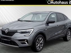 Grau Gebraucht 2024 Renault Arkana Evolution SUV | 27.990 €
