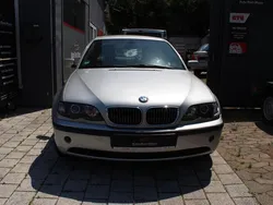 Grau Gebraucht 2003 BMW 318 Limousine | 3.999 € (Etwas zu teuer)