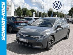 Grau Gebraucht 2023 VW Golf VIII Move Limousine | 27.750 € (Etwas zu teuer)