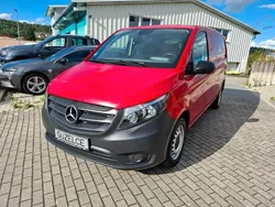 Rot Gebraucht 2019 Mercedes Vito Van / Kleinbus | 13.685 € (Superpreis)