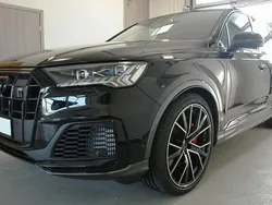 Mythosschwarz metallic Gebraucht 2024 Audi SQ7 Competition SUV | 96.990 € (Fairer Preis)