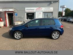 Blau Gebraucht 2012 VW Golf VI Match Limousine | 6.950 € (Etwas zu teuer)