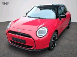 Rot Gebraucht 2024 Mini Cooper Classic Kleinwagen | 28.397 € (Fairer Preis)