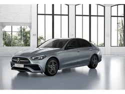 Silber Gebraucht 2024 Mercedes C200 AMG Limousine | 42.490 € (Fairer Preis)