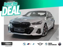 M brooklyn grau metallic Gebraucht 2024 BMW i5 Comfort Edition Limousine | 67.750 €