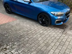 Blau Gebraucht 2018 BMW M140 M Sport Limousine | 35.900 € (Fairer Preis)