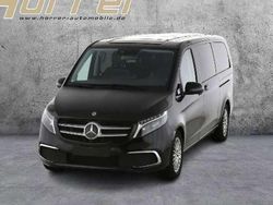 Obsidianschwarz metallic Gebraucht 2023 Mercedes V300 Avantgarde Edition Van / Kleinbus | 56.890 € (Superpreis)