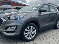 Grau Gebraucht 2019 Hyundai Tucson Trend SUV | 17.999 € (Fairer Preis)