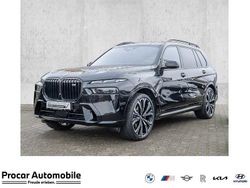 Schwarz Gebraucht 2022 BMW X7 M Sport SUV | 89.980 € (Teuer)