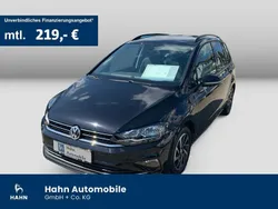 Deep black perleffekt Gebraucht 2018 VW Golf Sportsvan Join Van / Kleinbus | 15.940 € (Fairer Preis)