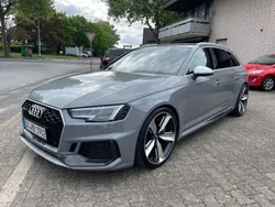 Grau Gebraucht 2018 Audi RS4 Ambiente Kombi | 48.900 € (Fairer Preis)