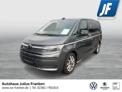 Grau Gebraucht 2023 VW T7 Style Van | 72.888 €