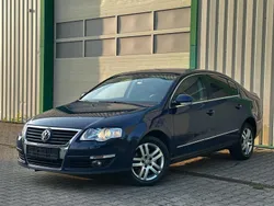 Blau Gebraucht 2006 VW Passat Limousine | 3.299 € (Guter Preis)