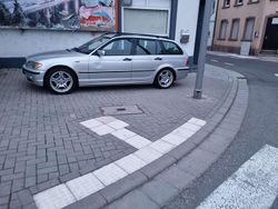 Gebraucht 2005 BMW 320 Lifestyle Kombi | 3.999 € (Teuer)