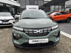 Olivgrau (grün) Gebraucht 2023 Dacia Spring Essentiel Kleinwagen | 12.990 € (Fairer Preis)