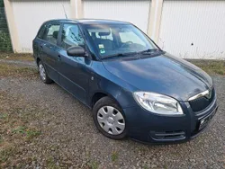 Grau Gebraucht 2009 Skoda Fabia Elegance Kombi | 1.100 € (Fairer Preis)