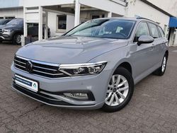Moonstone gray Gebraucht 2023 VW Passat Business Kombi | 24.890 € (Guter Preis)
