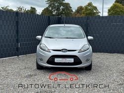 Silber Gebraucht 2012 Ford Fiesta Champions Edition Kleinwagen | 6.480 € (Fairer Preis)