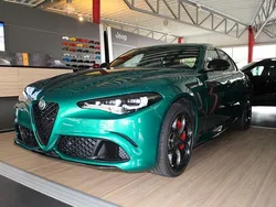 Grün Neu 2025 Alfa Romeo Giulia Quadrifoglio Limousine | 100.500 € (Teuer)