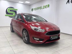Rot Gebraucht 2015 Ford Focus Titanium Limousine | 7.990 € (Teuer)