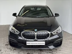 Schwarz Gebraucht 2023 BMW 118 Advantage Kleinwagen | 24.889 € (Fairer Preis)