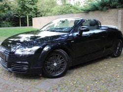 Schwarz Gebraucht 2010 Audi TT Roadster Cabrio | 9.900 € (Guter Preis)