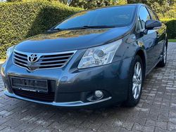 Grau Gebraucht 2008 Toyota Avensis Limousine | 6.200 €
