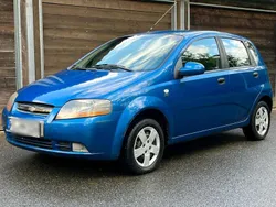 Blau Gebraucht 2007 Chevrolet Kalos Kleinwagen | 2.000 € (Teuer)