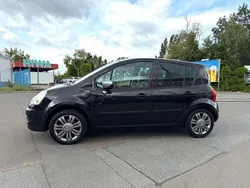 Perlmuttschwarz Gebraucht 2011 Renault Modus Night&Day Van / Kleinbus | 4.950 € (Etwas zu teuer)