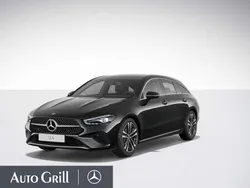 Metalliclack kosmosschwarz Gebraucht 2024 Mercedes CLA180 Shooting Brake Advanced Kombi | 29.370 €