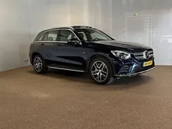 Blau Gebraucht 2016 Mercedes GLC350 AMG SUV | 28.900 € (Etwas zu teuer)