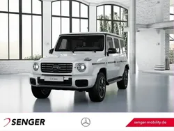 Weiß Gebraucht 2024 Mercedes G450 AMG line SUV | 159.480 €