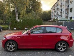 Rot Gebraucht 2010 BMW 116 Lifestyle Kleinwagen | 3.500 € (Fairer Preis)