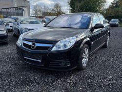 Schwarz Gebraucht 2006 Opel Vectra Edition+ Limousine | 2.600 € (Fairer Preis)