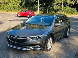 Grau Gebraucht 2018 Opel Insignia Country Tourer Kombi | 13.000 € (Fairer Preis)