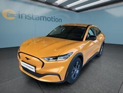 Orange Gebraucht 2023 Ford Mustang Mach-E SUV | 33.549 € (Guter Preis)