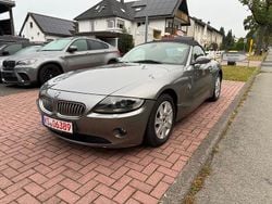 Grau Gebraucht 2005 BMW Z4 Sport Line Cabrio | 4.190 € (Superpreis)