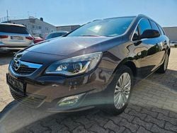 Braun Gebraucht 2011 Opel Astra Innovation Kombi | 3.990 € (Guter Preis)