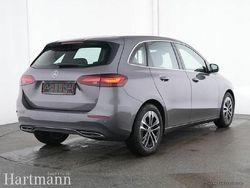 Gebraucht 2024 Mercedes B250 Van / Kleinbus | 36.990 € (Fairer Preis)