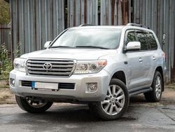 Silber Gebraucht 2012 Toyota Land Cruiser V8 SUV | 44.000 €